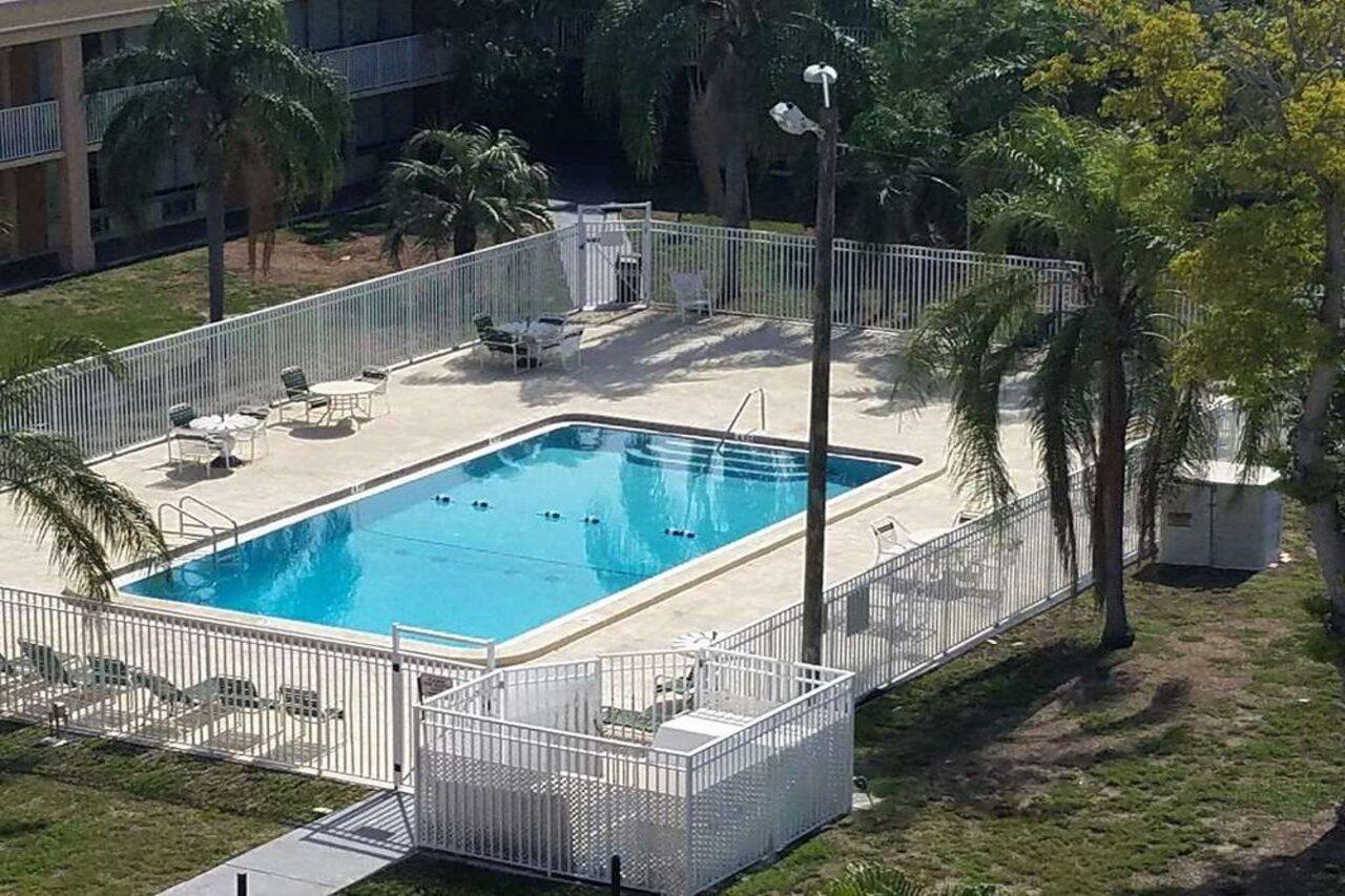 Quality Inn Saint Petersburg North-Tampa Bay Zewnętrze zdjęcie